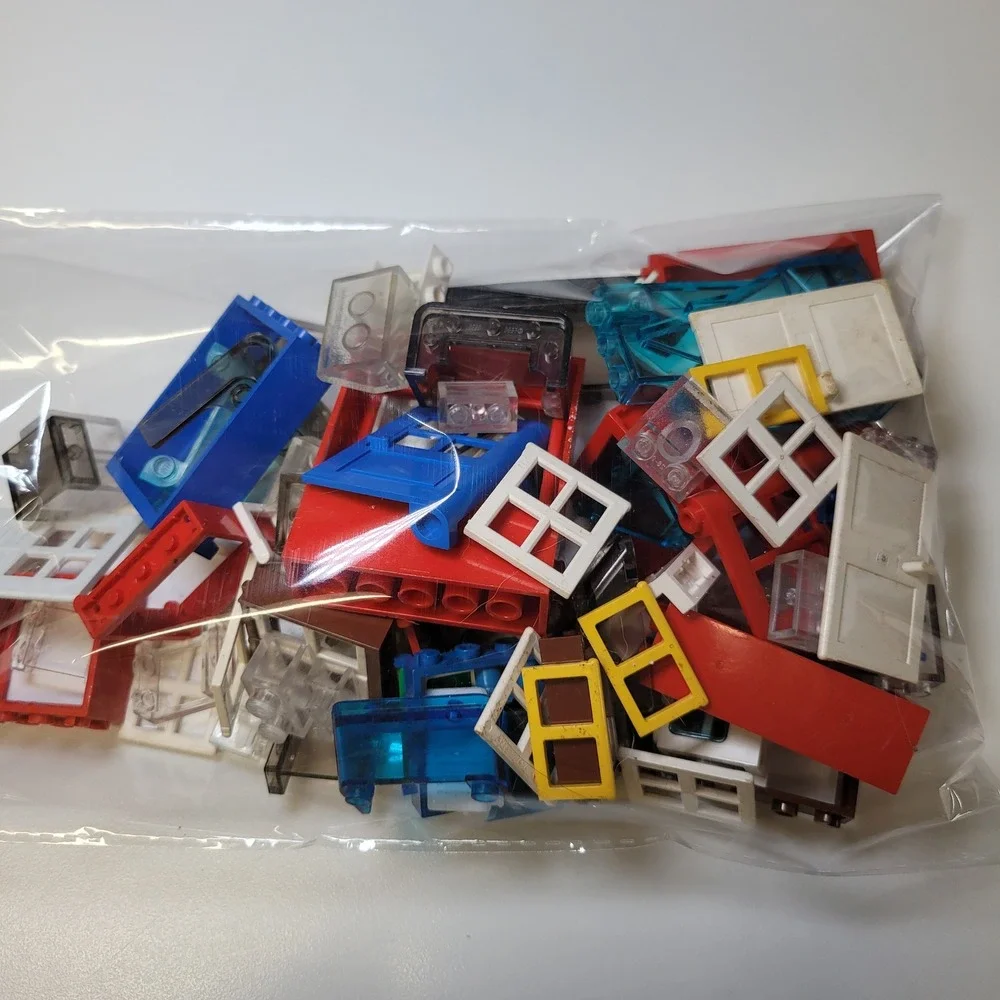 LEGO‎ Bulk Windows Doors Frames Shutters Glass Trans Clear Pieces Blue Red Lot - Picture 2 of 6